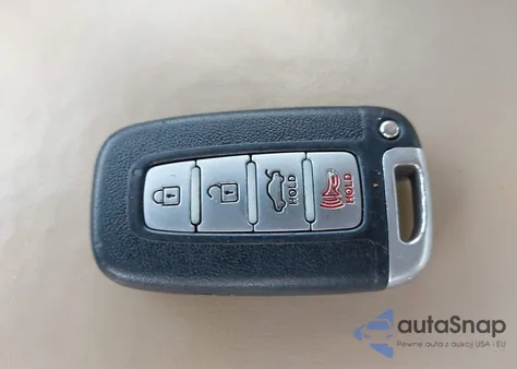 2012 Hyundai Genesis 4.6 from USA, damaged, VIN KMHGC4DF3CU175301